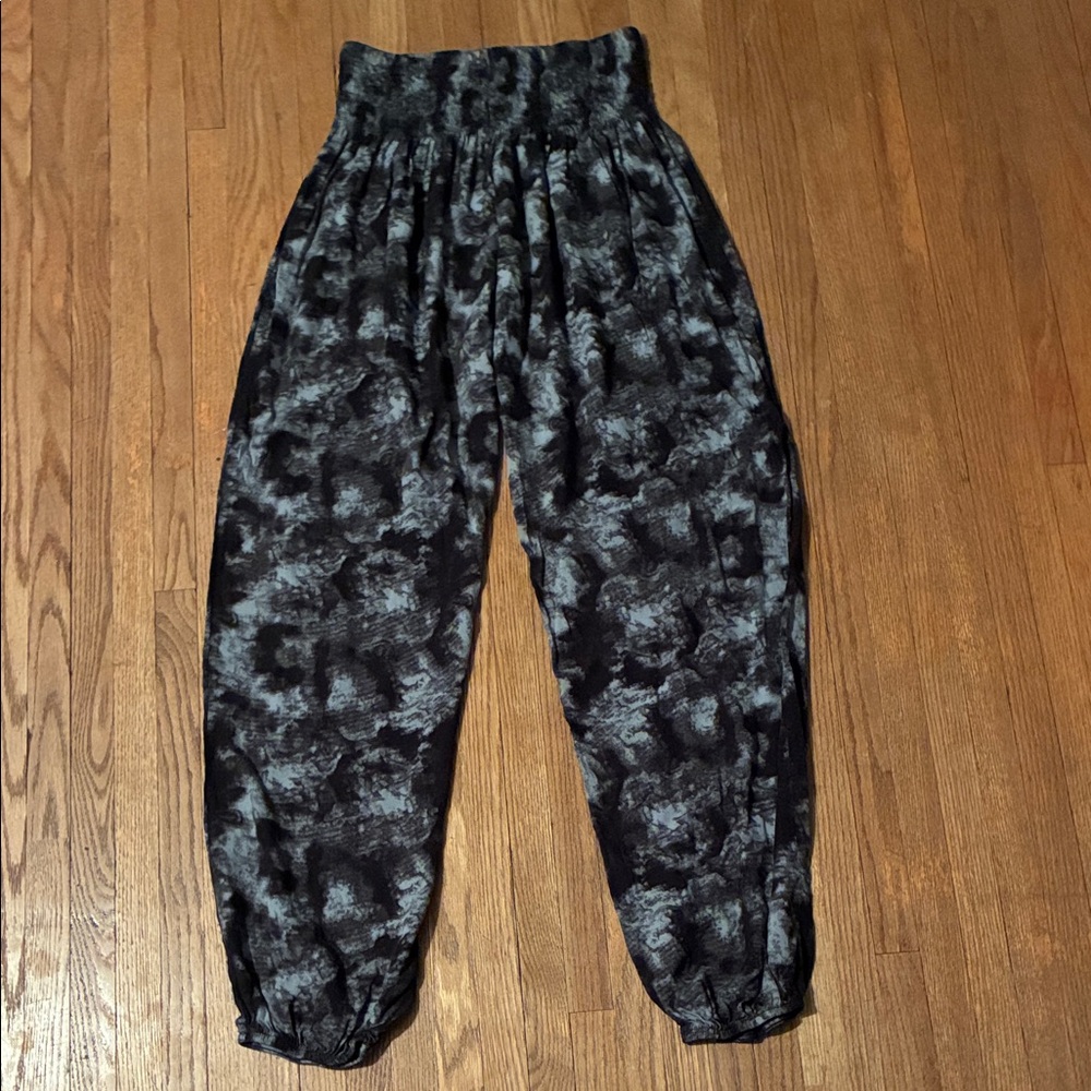 Lotus and Luna Elegant Black and Gray Women's Baggy Bohemian Pants